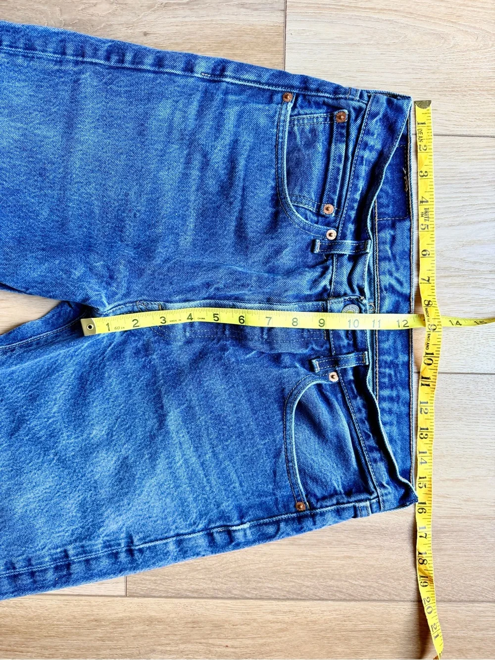 Levi’s 501 Distressed Straight Leg Jeans W32 L36